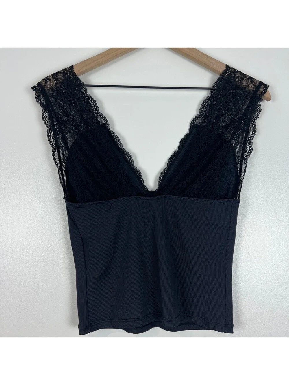 Free People Intimately Black Lace Plunge Tank Top NWT Size Medium - Picture 5 of 7